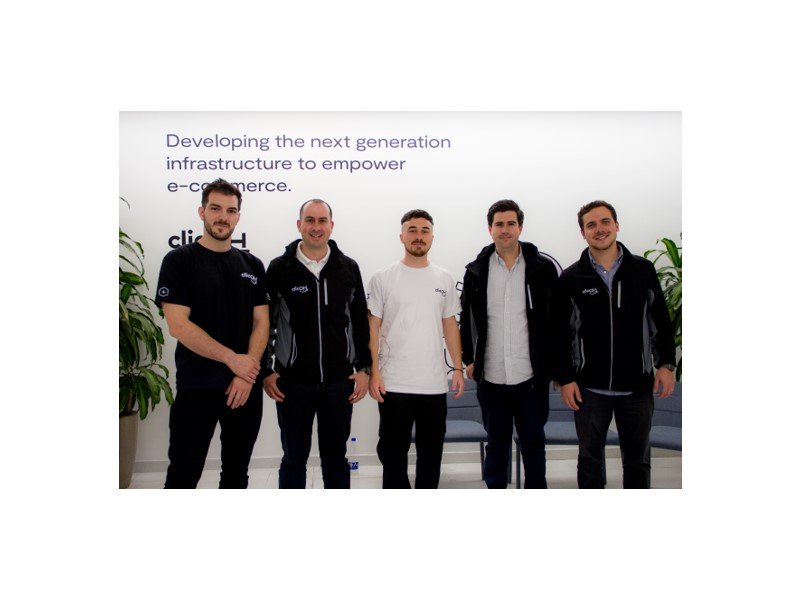 Los emprendedores de clicOH: Emiliano Segura, Camilo Arango, Juan Altamirano, David Arango y Agustín Novillo Saravia