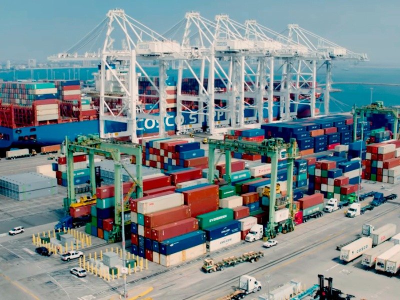 SSA Marine instala grúas ecológicas en terminales de Long Beach