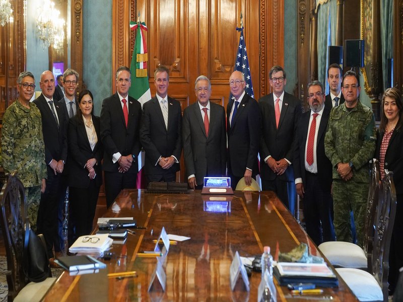 Kansas toma proyecto ejecutivo del tren México-Querétaro