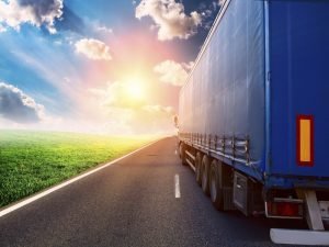 Canacar impulsa digitalización del transporte avanzando en Factura SAT Móvil