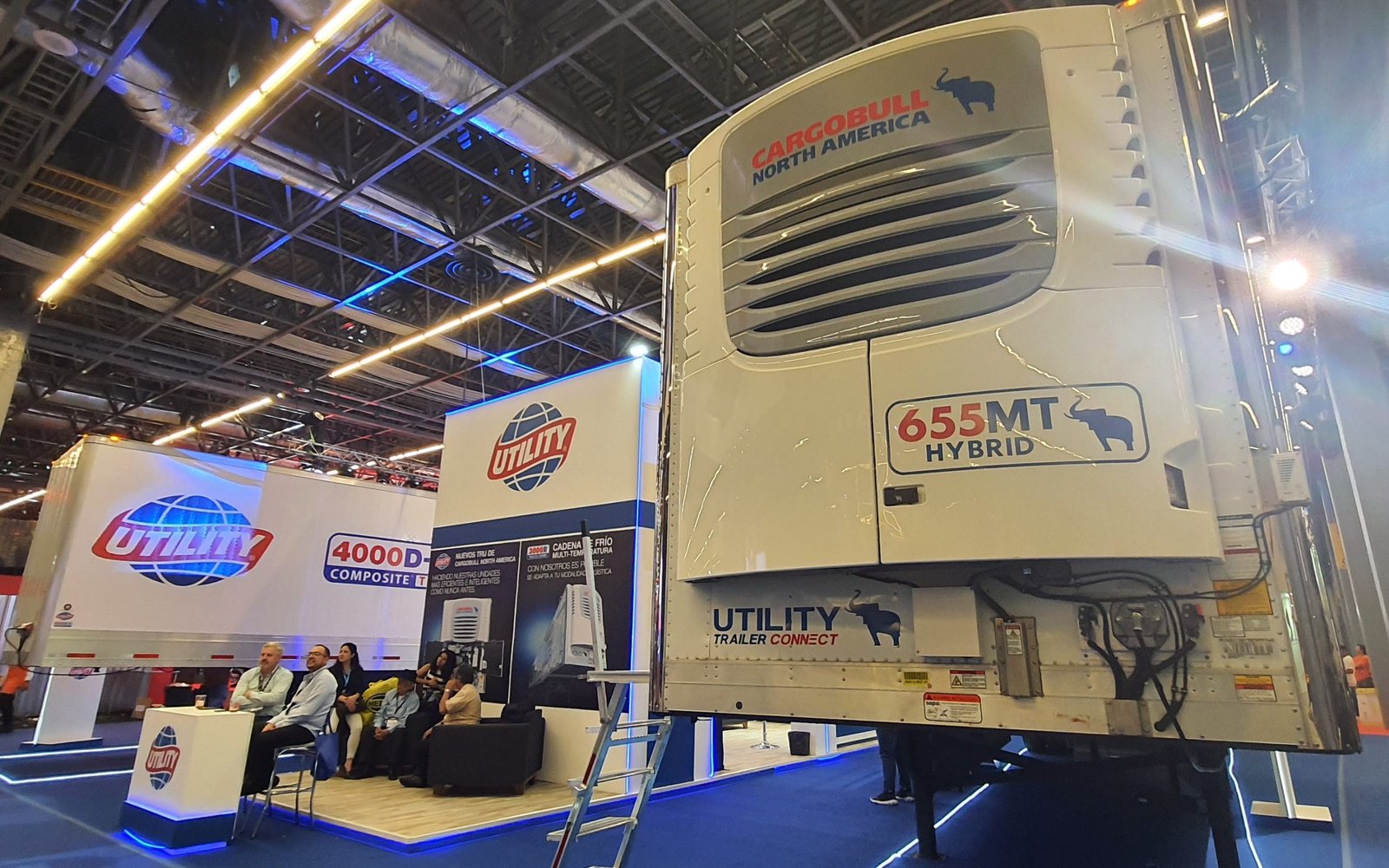 Utility Trailers, 30 años de liderazgo lanza nuevos equipos de carga