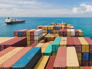 Drewry desciende 40% hasta 1,382 dólares por contenedor