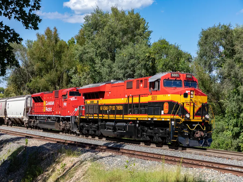 Carga ferroviaria aumenta hasta 110.20 millones de toneladas