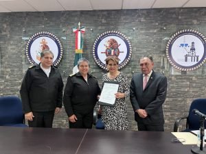 Suscriben Universidad Marítima y Amanac colaboración trascendental