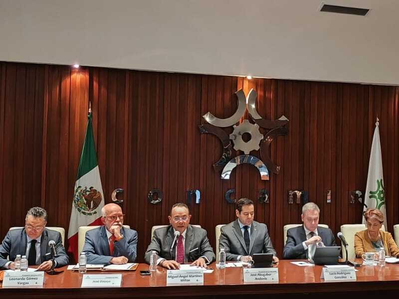 Reunión urgente con AMLO ante golpe delictivo a cadenas de suministro