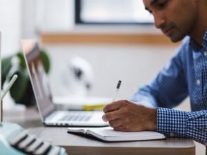 OEA y Structuralia: 600 becas STEM México