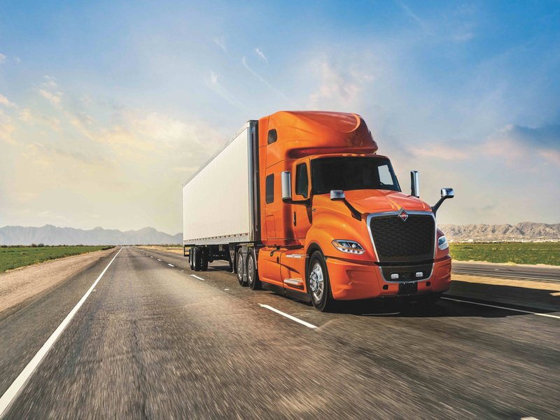 Navistar hacia transporte autónomo
