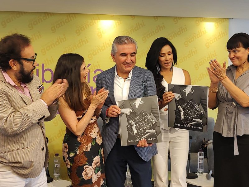 “Cloe, más allá de la moda” la sorprendente trayectoria de una de las marcas de moda más importantes del país