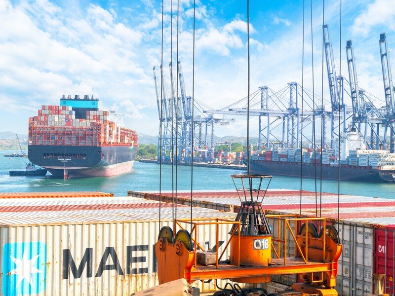 Drewry aumenta 181% por contenedor y prevé mayores costos