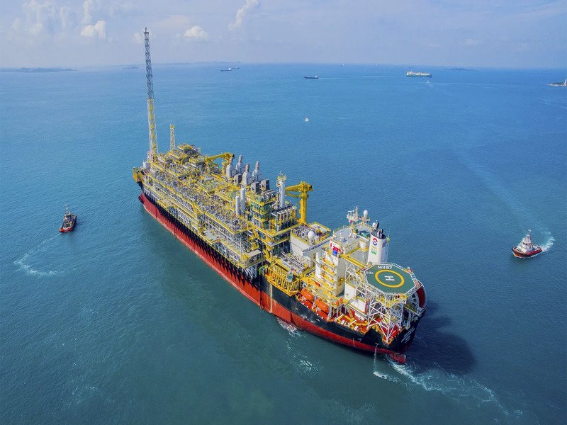 IT-Análisis: Desciende 6.1% el movimiento de petróleo y derivados en puertos