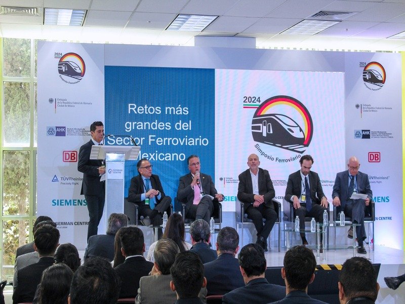 Tren México-Querétaro en 4 años; reto Derecho de Vía: Del Cueto