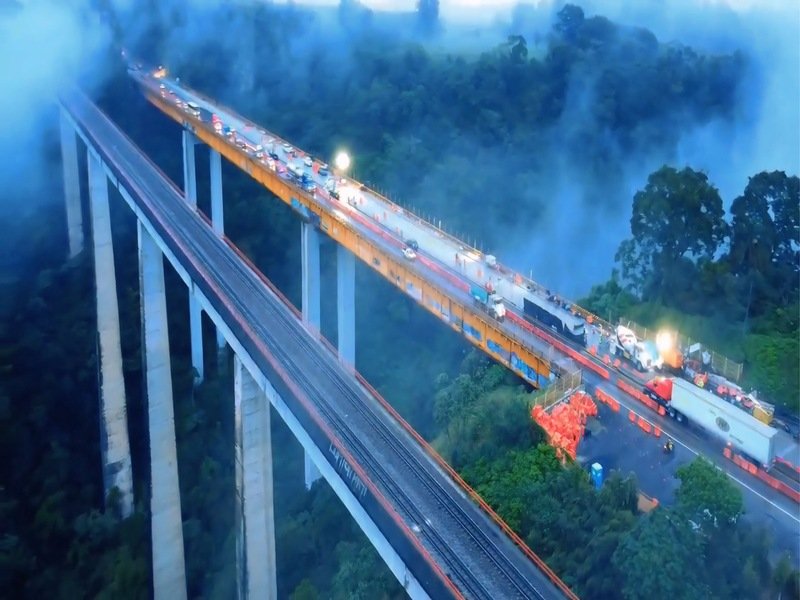 Cemex refuerza Puente Metlac estratégico para el Puerto de Veracruz