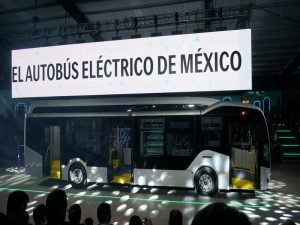Mercedes-Benz Autobuses presenta su primer modelo eléctrico en México