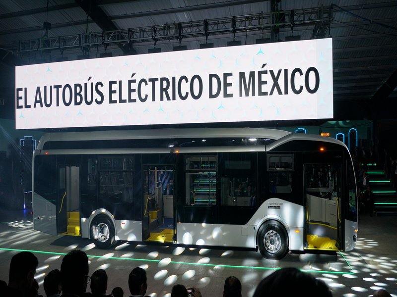 Mercedes-Benz Autobuses presenta su primer modelo eléctrico en México