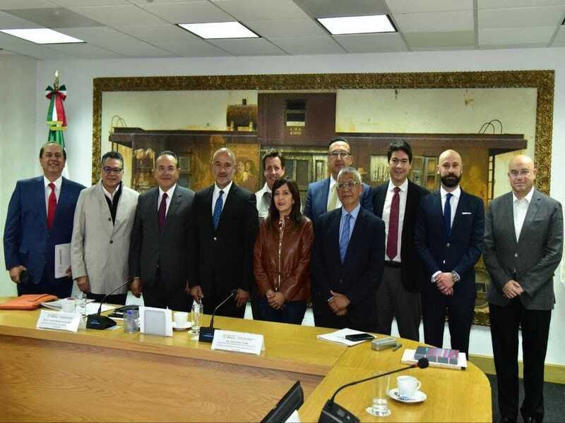 IT-ANÁLISIS: Líderes del autotransporte y SICT revisan seguridad y proyectos viales