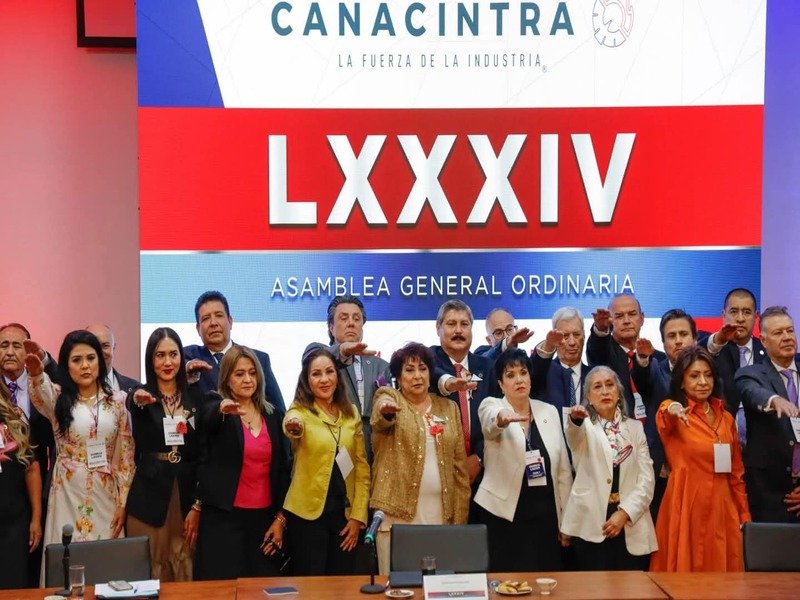 Esperanza Ortega Azar: 3er periodo de liderazgo y visión fortaleciendo a la industria