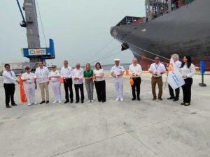 Entre grúas relucientes y el tilingo lingo: así se inauguró la nueva joya portuaria de Veracruz