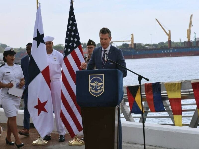 Panamá confirma venta de puertos de contenedores a BlackRock