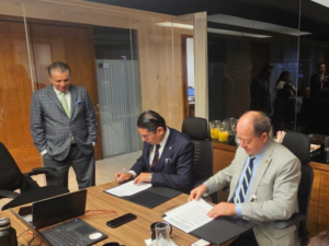 La ANAPSA firma acuerdo para ampliar el Programa de Fortalecimiento del Sector Automotriz