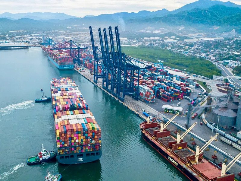 Puerto Manzanillo comienza a recuperar hasta 60% del ritmo