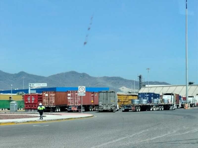 Lázaro Cárdenas, está avanzando como alternativa ante la saturación de Manzanillo