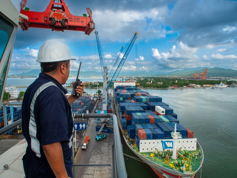 Puerto de Manzanillo reactiva operaciones de despachos de carga