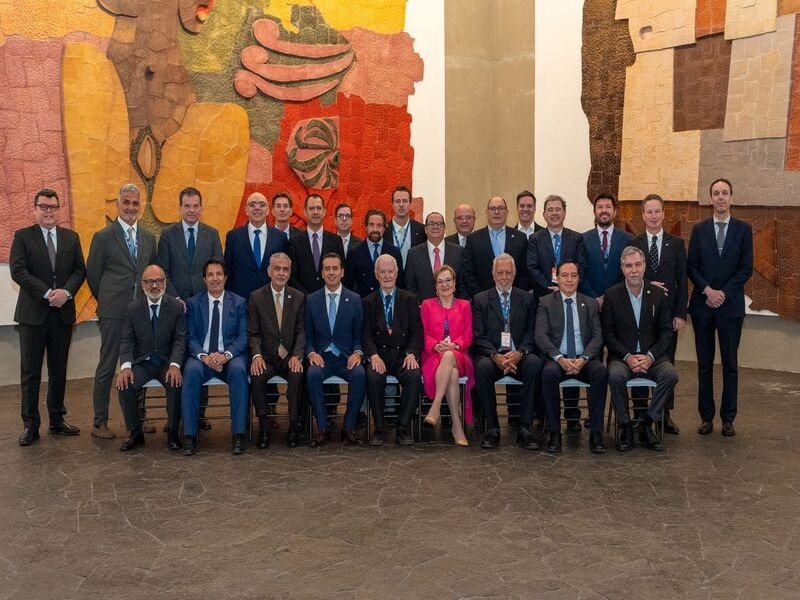 ANPACT, AMDA y AMIA por renovación vehicular y certidumbre fiscal en Declaración de Quito